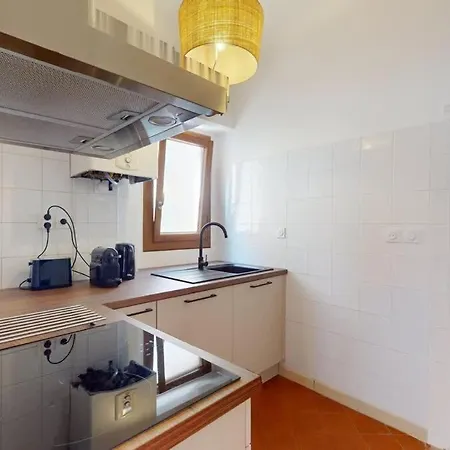 Апартаменты L'atelier De La Rue Mailly