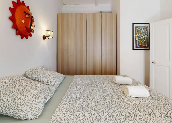 L'atelier De La Rue Mailly * פרפיניין