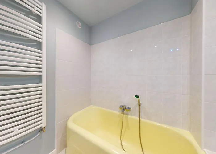 L'atelier De La Rue Mailly *